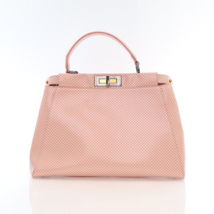 【関税送料込】FENDI Peekaboo Soft Medium leather bag Fendi Medium Peekaboo - Luxe Du Jour
