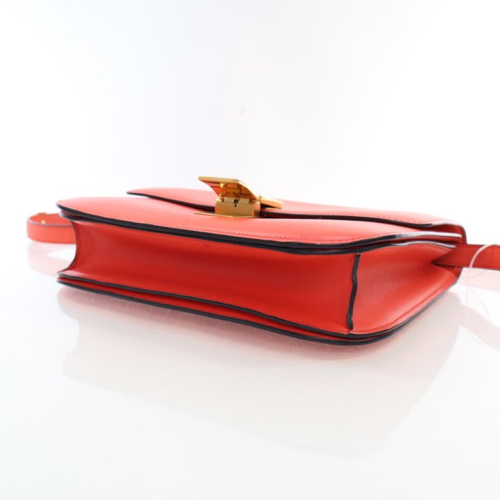 CELINE ミディアムクラシックバッグ レッド 189173DLS27OR CELINE ミディアムクラシックバッグ ボックスカーフ レッド