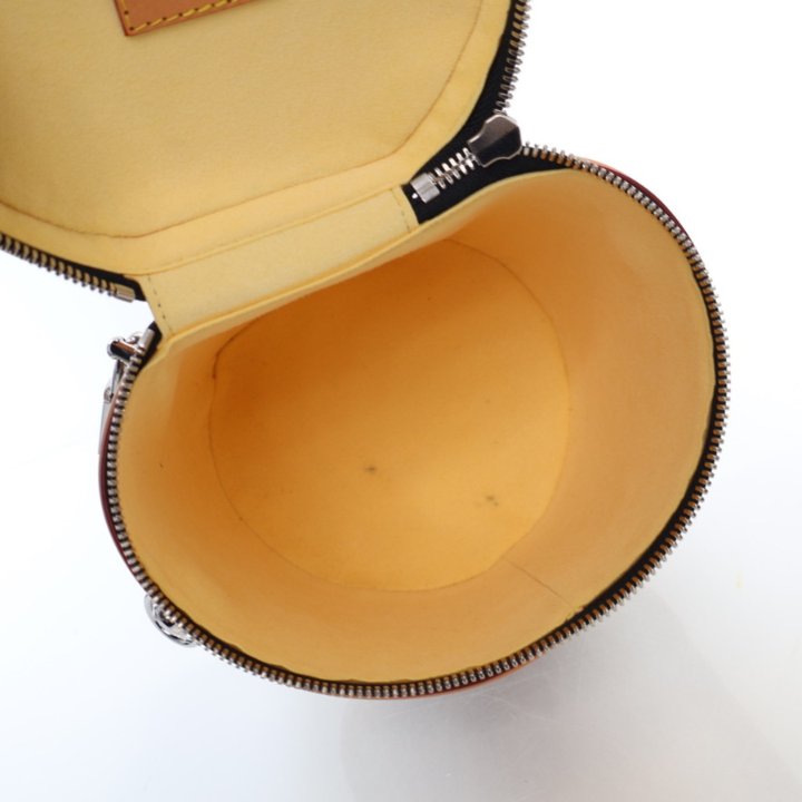 Louis Vuitton カンヌ Louis Vuitton Monogram Cannes Handbag | LOUIS VUITTON ®