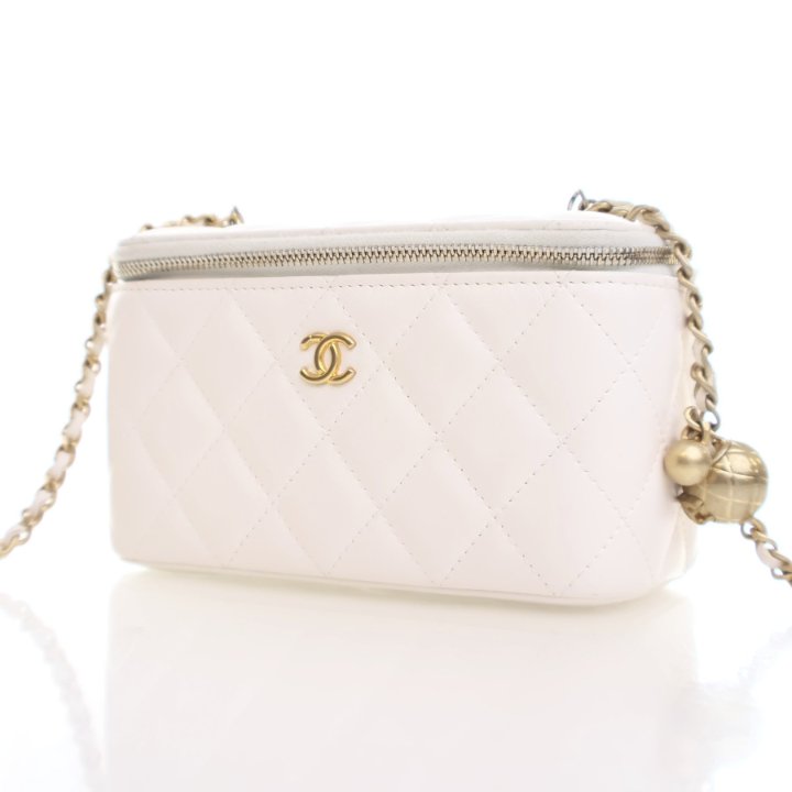 Chanel White Lambskin Pearl Crush Vanity Case - Luxe Du Jour