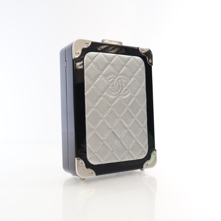 CHANEL シャネル CHANEL TRAVEL アタッシュケース Chanel Evening In The Air Trolley Minaudière - Luxe Du Jour