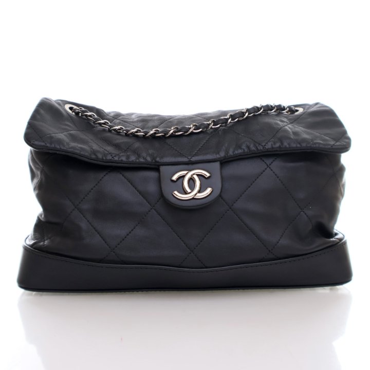 Chanel Black Calfskin VIP Flap - Luxe Du Jour