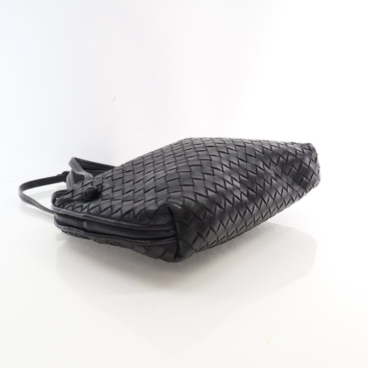 Bottega Veneta Nodini Intrecciato Crossbody Bag - Luxe Du Jour