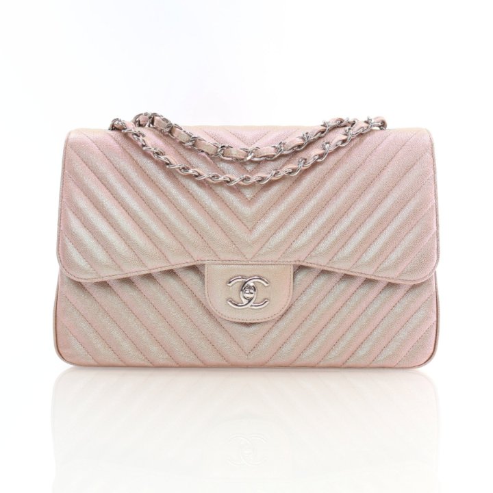 しっぽぽんCHANEL19 、Elisabethan Rose 2点 Chanel 19 WOC Lamb Light Rose | SACLÀB