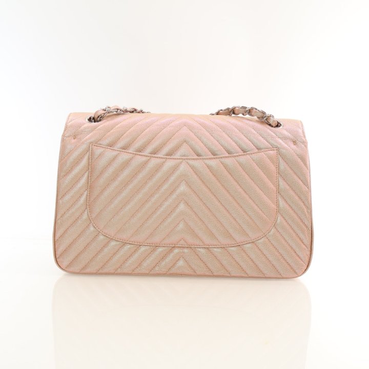 しっぽぽんCHANEL19 、Elisabethan Rose 2点 Chanel Jumbo Pink Iridescent Caviar Chevron Classic Double
