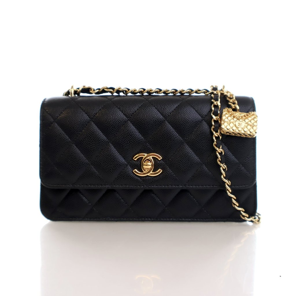 ショルダーバッグ・ポシェット × ヴィンテージ(中古) Chanel Caviar Classic Chain Mini Bag AP2475 s-l400.jpg