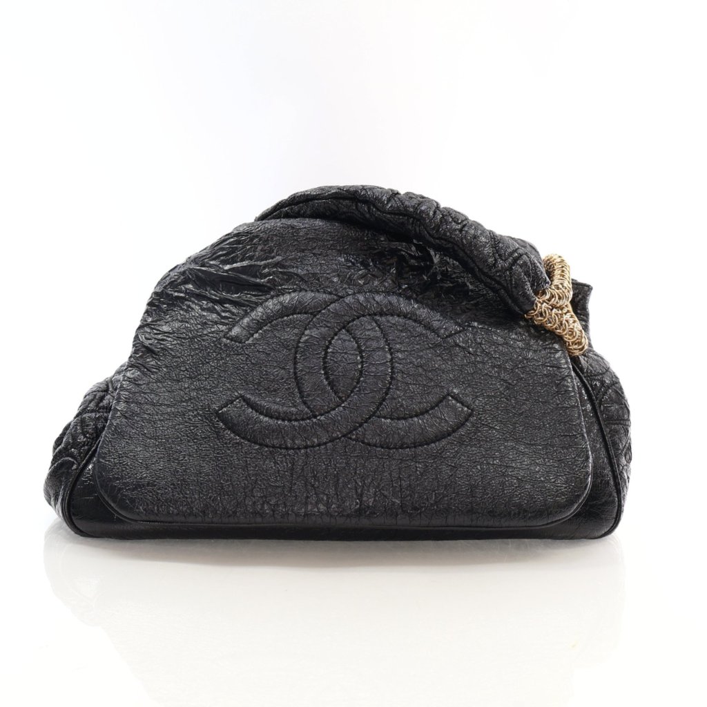 CHANEL ノベルティ バッグ Chanel Black Quilted Leather Thin City Accordion Tote Bag