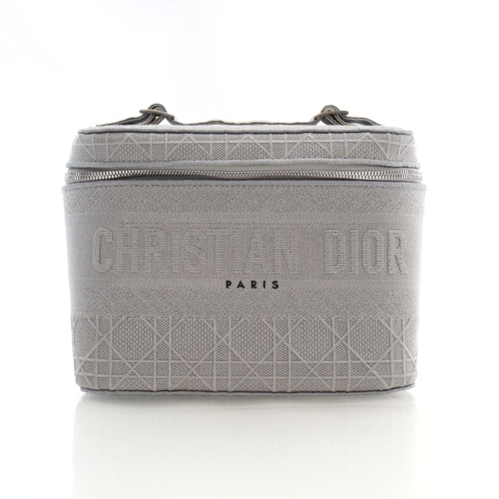 大人気!【Dior】ディオール DiorTravel Vanity Case 39c88b43_480x480@2x.jpg?v=