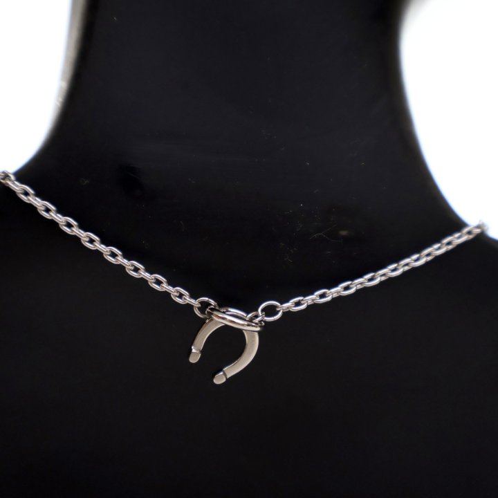 〈お洒落チャーム♪〉HERMES cheval necklace Hermes Cheval Necklace Vulcanium with Palladium Hardware
