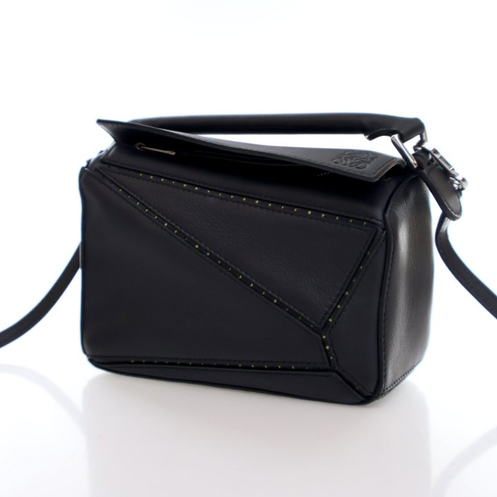 【LOEWE】MINI CROSSBODY BAG Loewe Mini Calfskin LED Puzzle - Luxe Du Jour