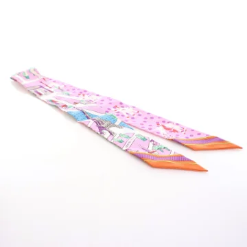 Hermes Les Nouveaux Amoureux Silk Twilly