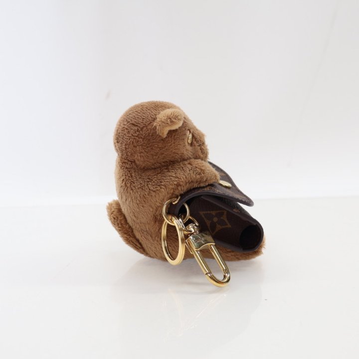 Louis Vuitton Monogram Canvas Cute Cat Pouch Earphone Case