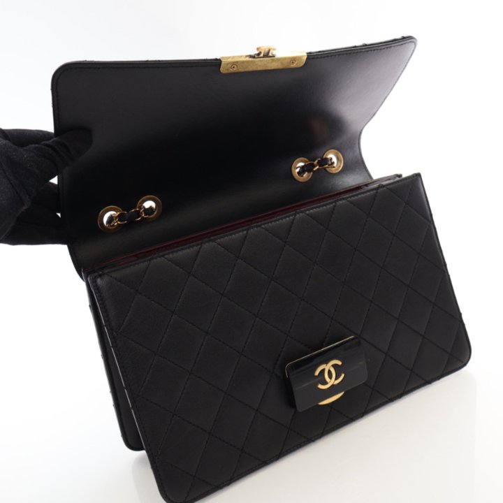 【CHANEL】coco sheepskin wash handbag★シープスキン バッグ CHANEL Classic Flap CF Sheepskin Chain Bag With Zip Closure