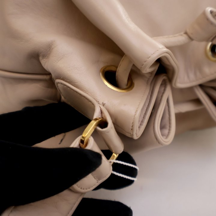 【CHANEL】Chanel vintage bucket★シャネル【ランク:A】 CHANEL BUCKET CC LARGE VINTAGE SHOULDER BAG - Garde Robe