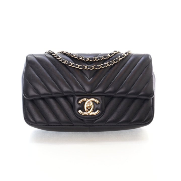 CHANEL☆モカシン CHANEL CC Matelasse Tassel Shoulder Vanity Bag Leather Black