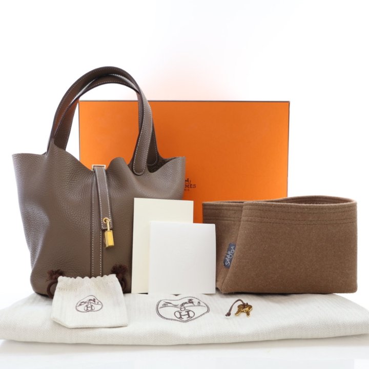 Hermes Etoupe Clemence Picotin 22 - Luxe Du Jour