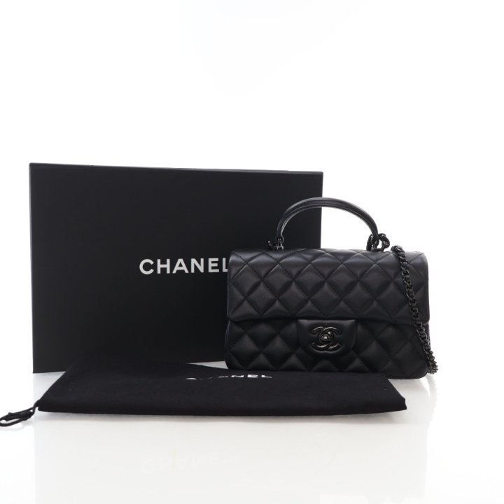 【シンプル☆】CHANEL So Black クラシック ミニ バックパック CHANEL クラシック ミニ バックパック