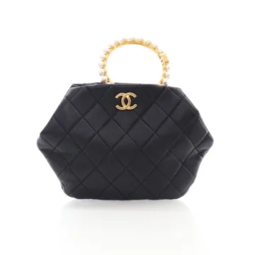 Chanel Black Lambskin Pearl Crown Clutch
