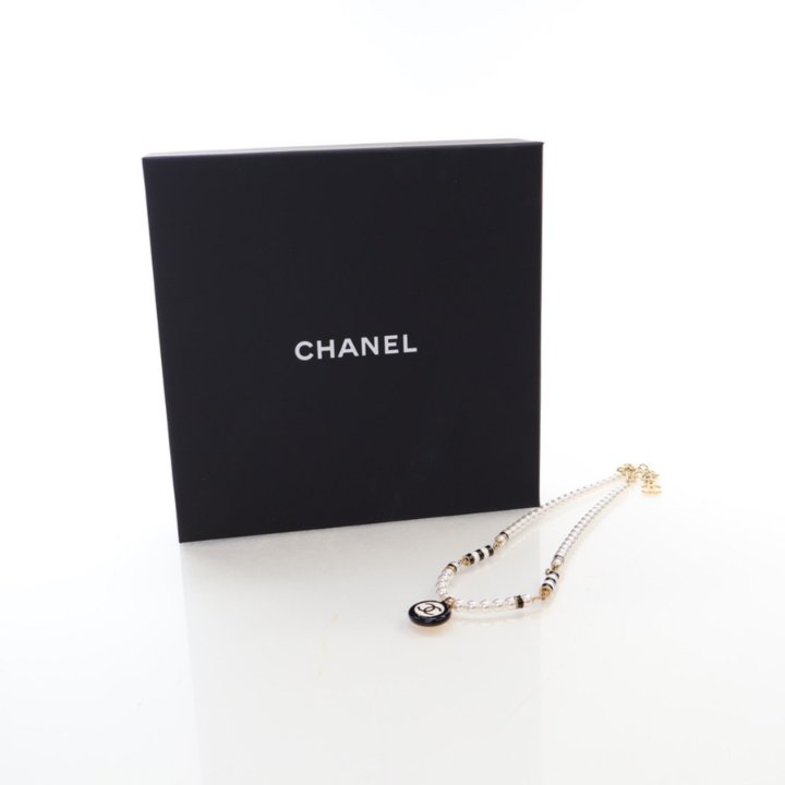 【気高き首もと】CHANEL 25SS Choker Necklace 気高き首もと】CHANEL 25SS Choker Necklace Chanel Necklace