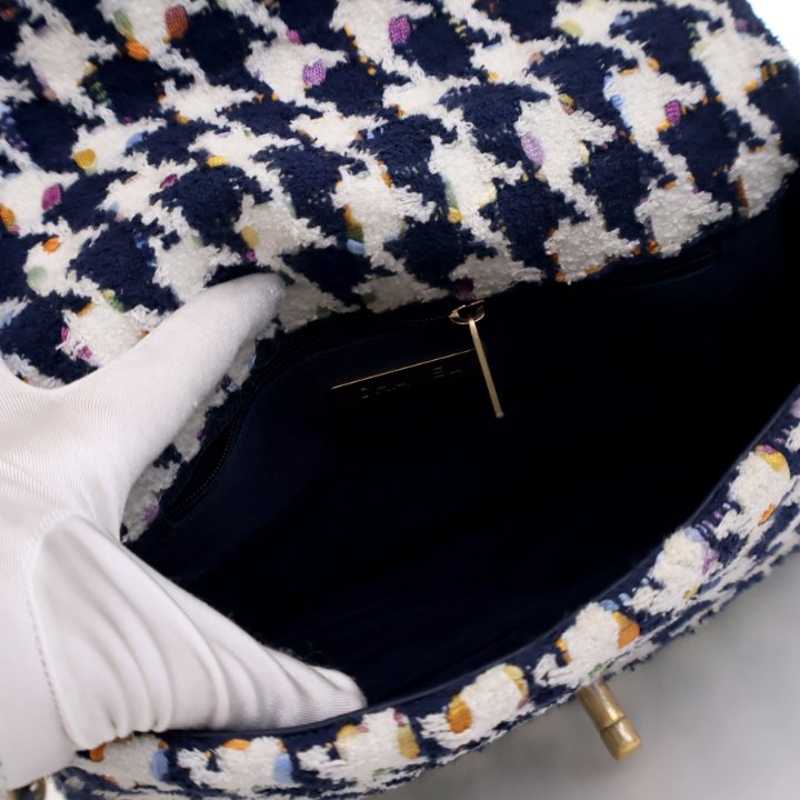 Chanel Medium Blue Houndstooth Tweed 19 Flap Bag - Luxe Du Jour