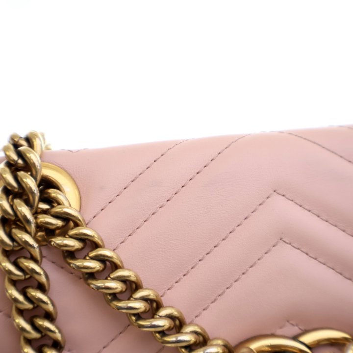 財布・小物その他 GUCCI PINK BEIGE LEATHER GG MARMONT MINI BAG GG Marmont mini bag in light pink leather | GUCCI® US