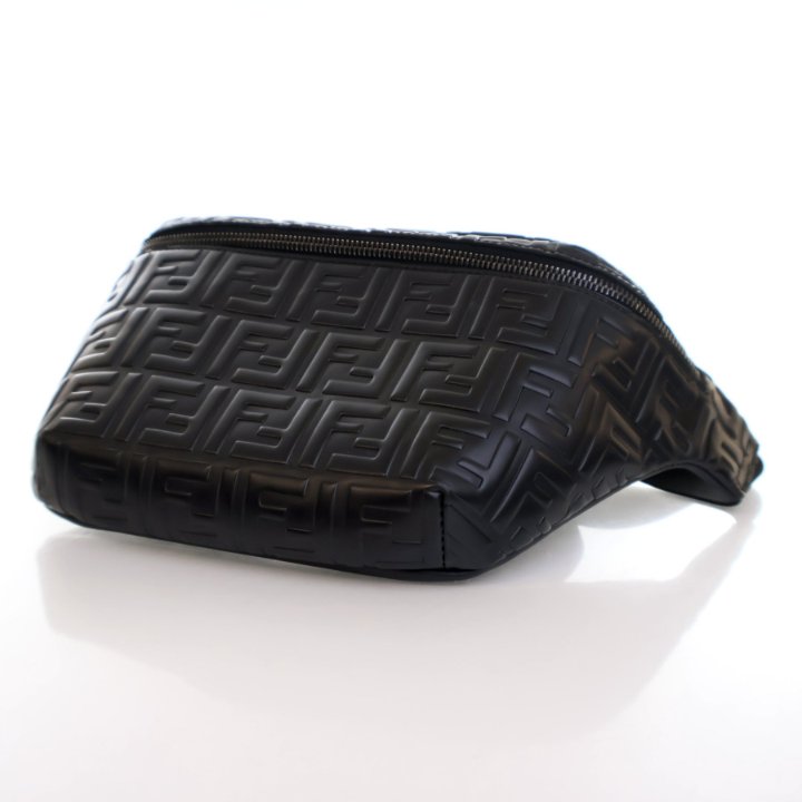 Fendi Zucca Belt Bag - Luxe Du Jour display picture 2