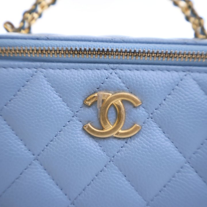 ◆CHANEL◆CHANEL CCマーク スモール ミニポーチ ブルー ブルー（青）系 CHANEL(シャネル) ポーチ(レディース) - 海外