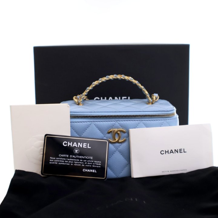 ◆CHANEL◆CHANEL CCマーク スモール ミニポーチ ブルー ブルー（青）系 CHANEL(シャネル) ポーチ(レディース) - 海外