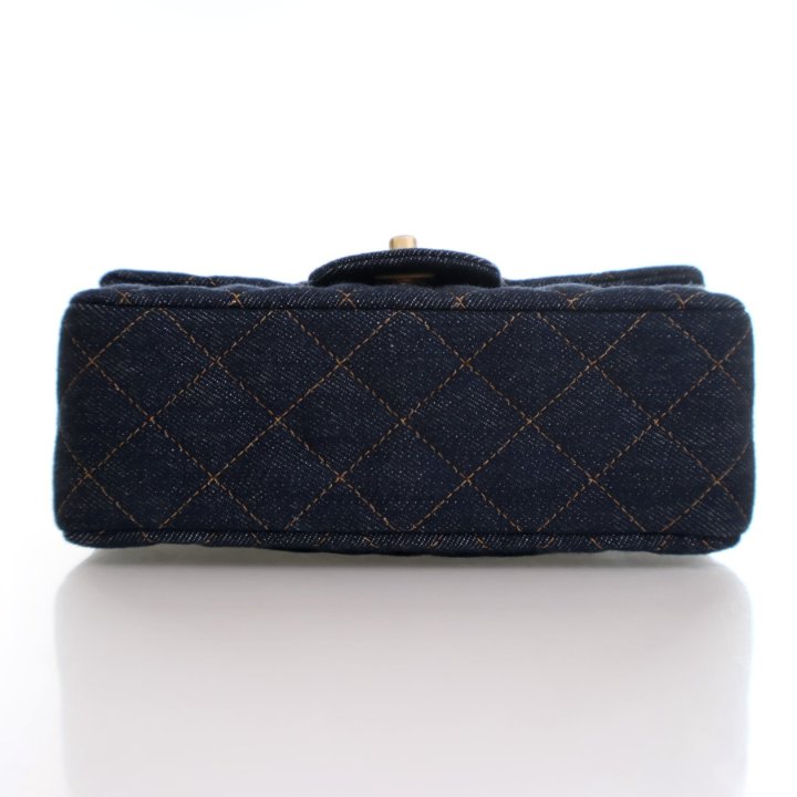 【ヴィンテージ】Rank:S☆Chanel Dark Blue Classic Mini Flap Chanel Blue Vintage Classic Mini Square Flap Bag – Oliver