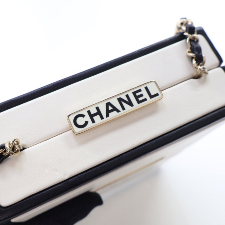 Chanel Calfskin No.5 Perfume Box Evening Clutch Bag - Luxe Du Jour