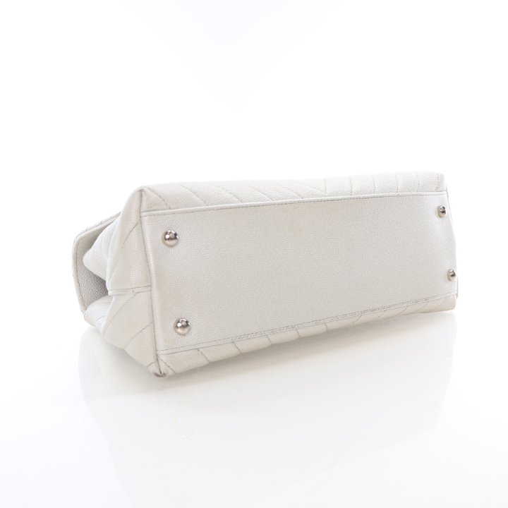 CHANEL Coco Chanel ブローチ ホワイト CHANEL Coco Chanel ブローチ ホワイト