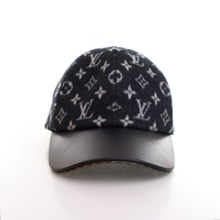 Louis Vuitton Monogram Wool Carry On Cap - Luxe Du Jour