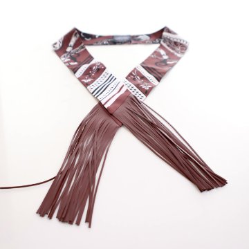HERMES ツイリー Festival des Amazones Bandana Twilly 直営店 Festival des Amazones Bandana Twilly | Hermès Canada