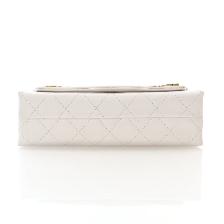 mia様　CABaNCD ホワイトs CHANEL AP2784 Heart Mini Shoulder Crossbody Bag 101608393 | eBay