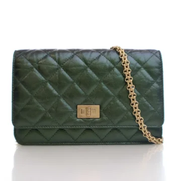 Chanel Green Aged Calfskin Reissue Wallet On Chain