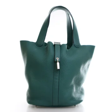 Hermes Vert Vertigo Clemence Picotin 26