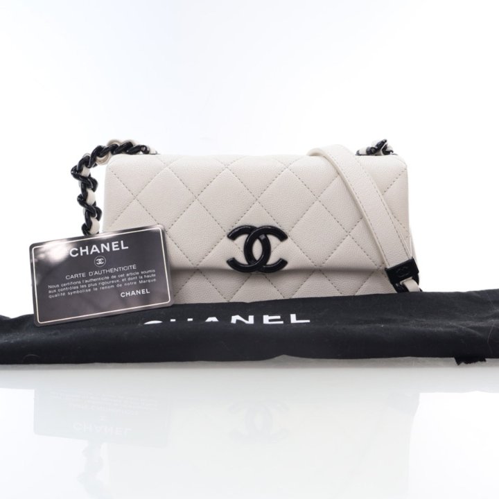 本命ギフト Flap Everything My Caviar White Small Chanel Bag Jour Du Luxe - その他