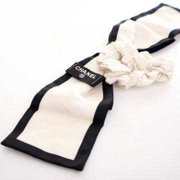 Authentic Chanel Red/White CC Logo Silk Bow Scrunchie - Pristine Chanel Bow Silk Scrunchie - Luxe Du Jour main image 2