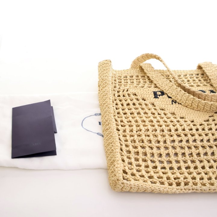 【関税&送料込】Prada Synthetic Raffia Handbag Prada Raffia Crossbody Bag | italist