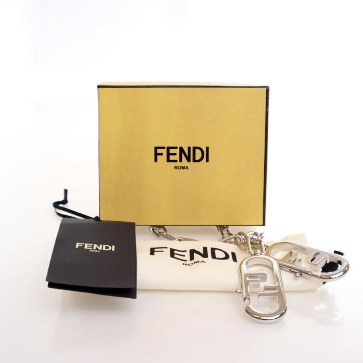 Fendi O'Lock Strap You - Luxe Du Jour