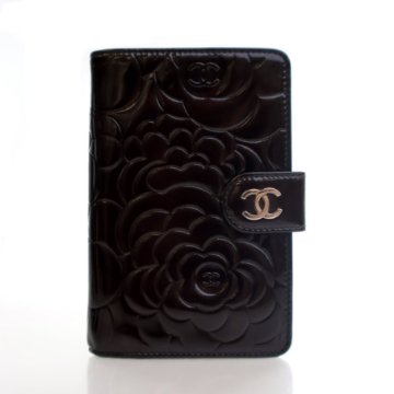 CHANEL シャネル　ベルト　クロコ型押し　ゴールド金具　ブラック　レザー CHANEL (シャネル) タンレザー ロゴエンボス マキシフラップ