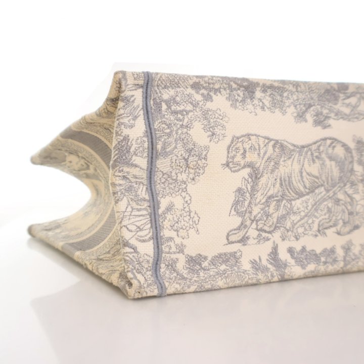 Dior Medium Toile De Jouy Book Tote - Luxe Du Jour