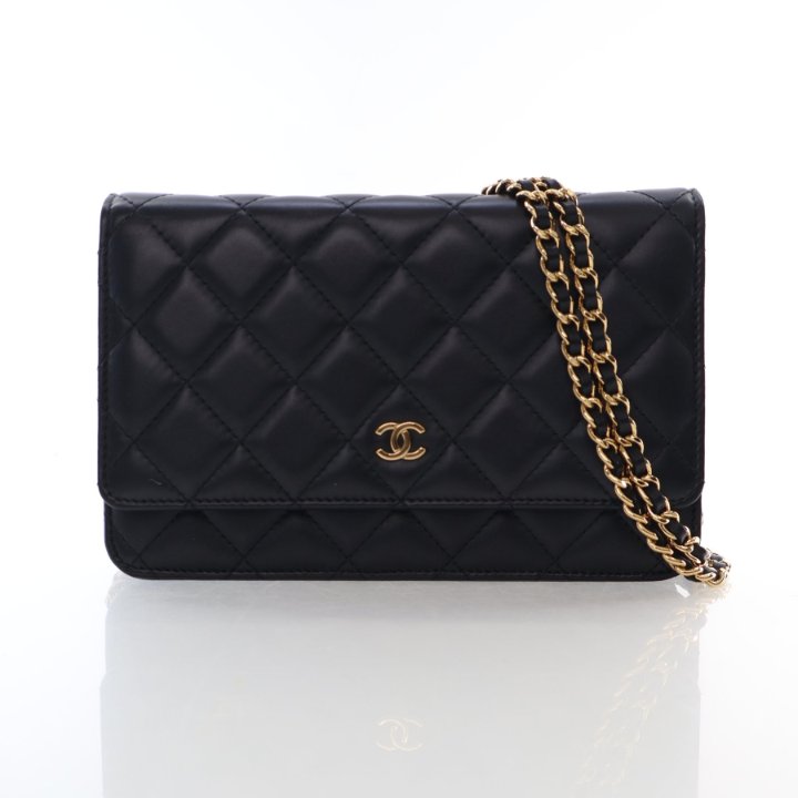 【CHANEL】ブラック WOC キャビア WALLET ON CHAIN Chanel Wallet On Chain WOC Black Caviar Gold Hardware