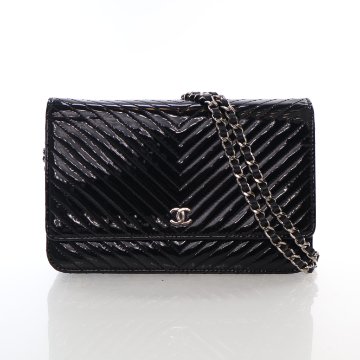 Chanel Patent Classic Wallet On Chain (WOC) - Luxe Du Jour