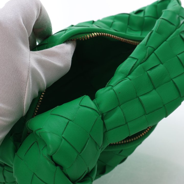 【関税&送料込】Bottega Veneta Bottega Veneta Green Mini Jod Bottega Veneta // Mini Jodie Handbag – VSP Consignment