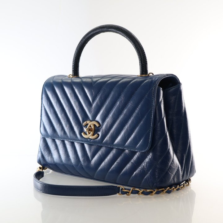 Chanel Medium Lizard Crinkled Calfskin Coco Handle Bag - Luxe Du Jour