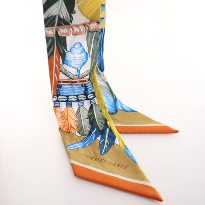 Hermes La Danse Pacifique Silk Twilly - Luxe Du Jour