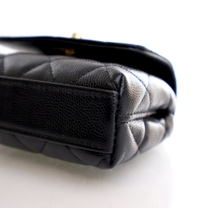 バッグ CHANEL vintage micro coco quilting black Chanel Micro Coco Handle Flap Bag in Black Caviar and LGHW (AP4244