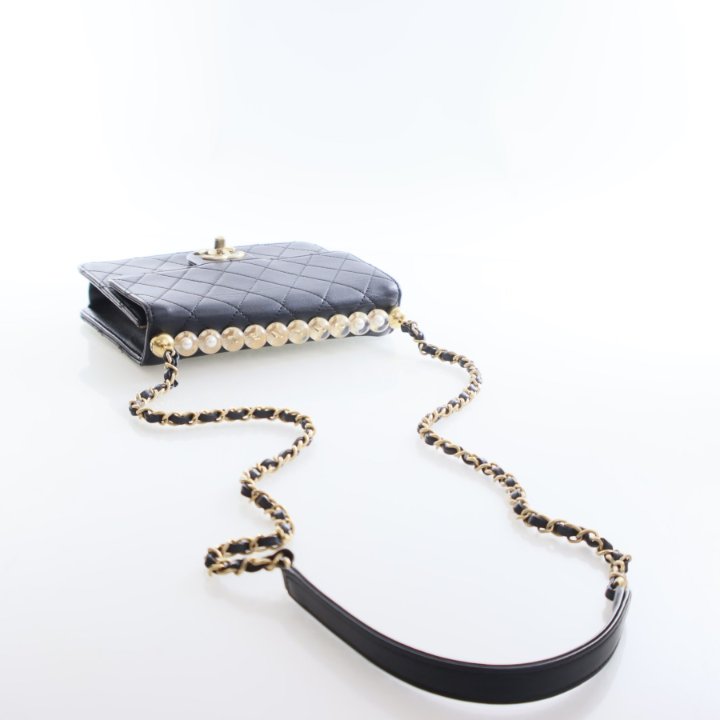 Chanel Chic Pearls Flap Bag Handbag - Black Goatskin - Luxe Du Jour