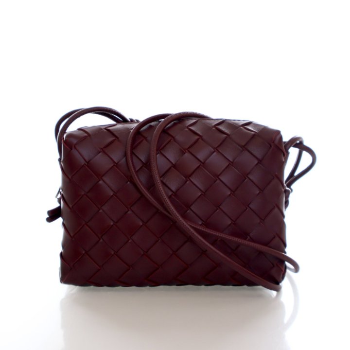 Bottega Veneta Loop Camera Bag Mini Handbag - Red Intrecciato